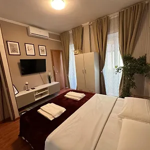 Pardis 3*, Roma Itália